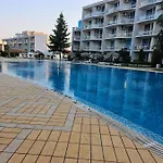 Apartment студио за гости на сарафово Burgas